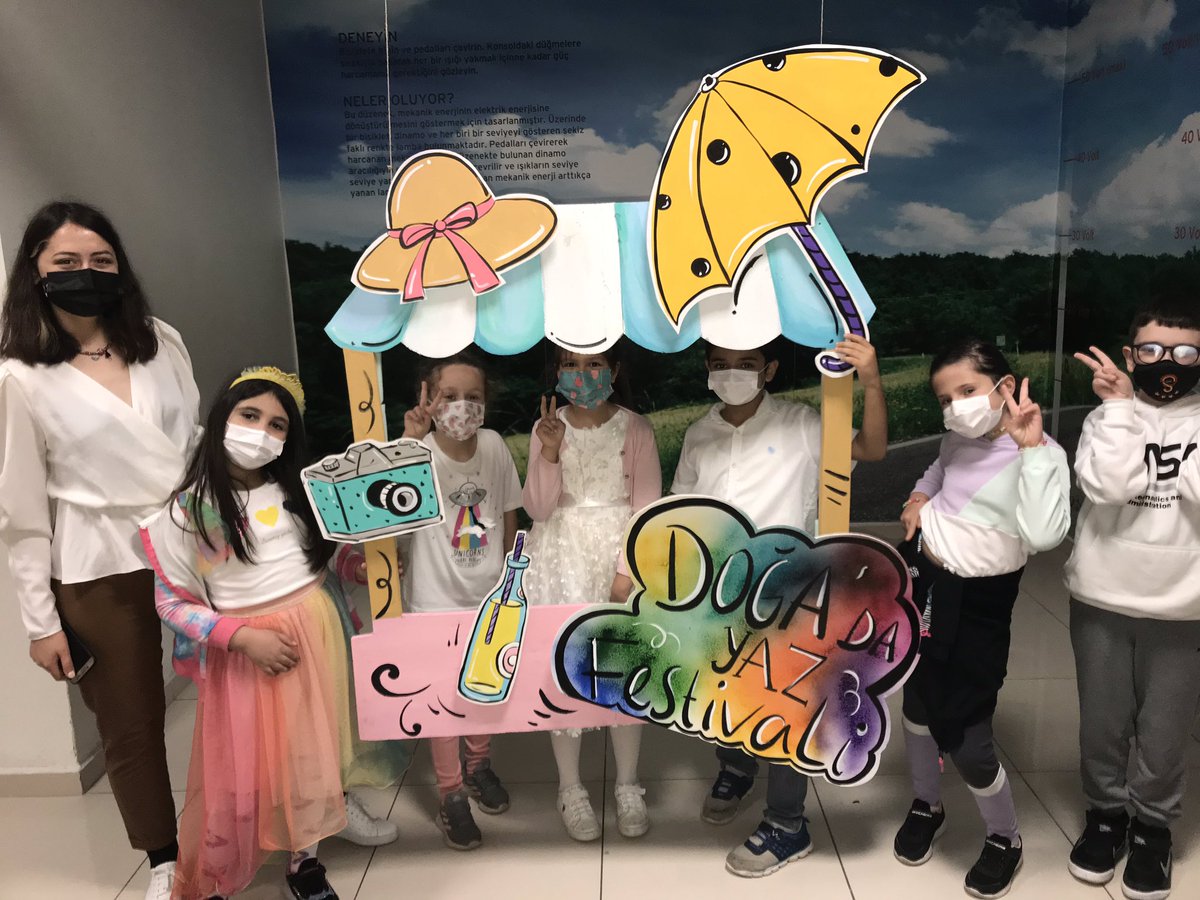 Bu yıl yaz bir türlü gelmese de biz Yaz Festivali’nde çok eğlendik! 🎉🎉 <a href="/funda_cekic/">Funda Çekiç</a> <a href="/nisaaguray/">nisaaguray</a> <a href="/nazli10er/">Nazlı Sert</a> <a href="/DogaOkullari/">Doğa Koleji</a> #YazFestivali