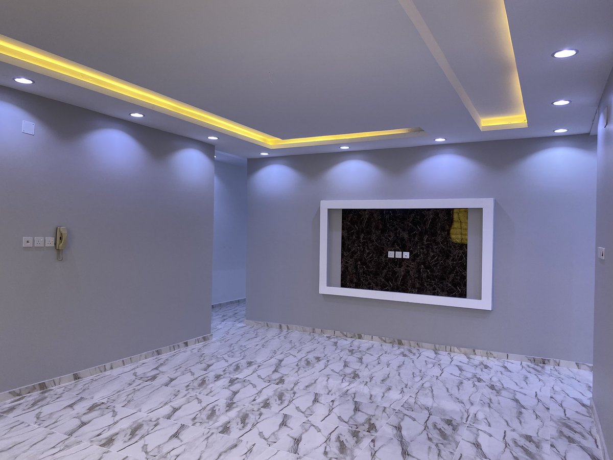 دور للبيع في مخطط جميع 3 ( 278 ) مساحة الأرض 600 مساحة البناء 345 رقم القطعه 564 تحت إشراف هندسي

مكون من :
مجلس رجال ومقلط رجال ومجلس نساء وصاله وثلاث غرف نوم وغرفة شغاله ومطبخ ومستودع وأربع دورات مياه

البيع 830 الف

#بيشة 
#بيشة_الان 
#يحدث_في_بيشة