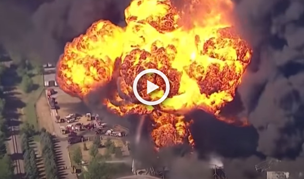 Incendie. Explosion sur un site chimique du groupe Lubrizol à Rockton (États-Unis) - faceaurisque.com/2021/06/16/inc…