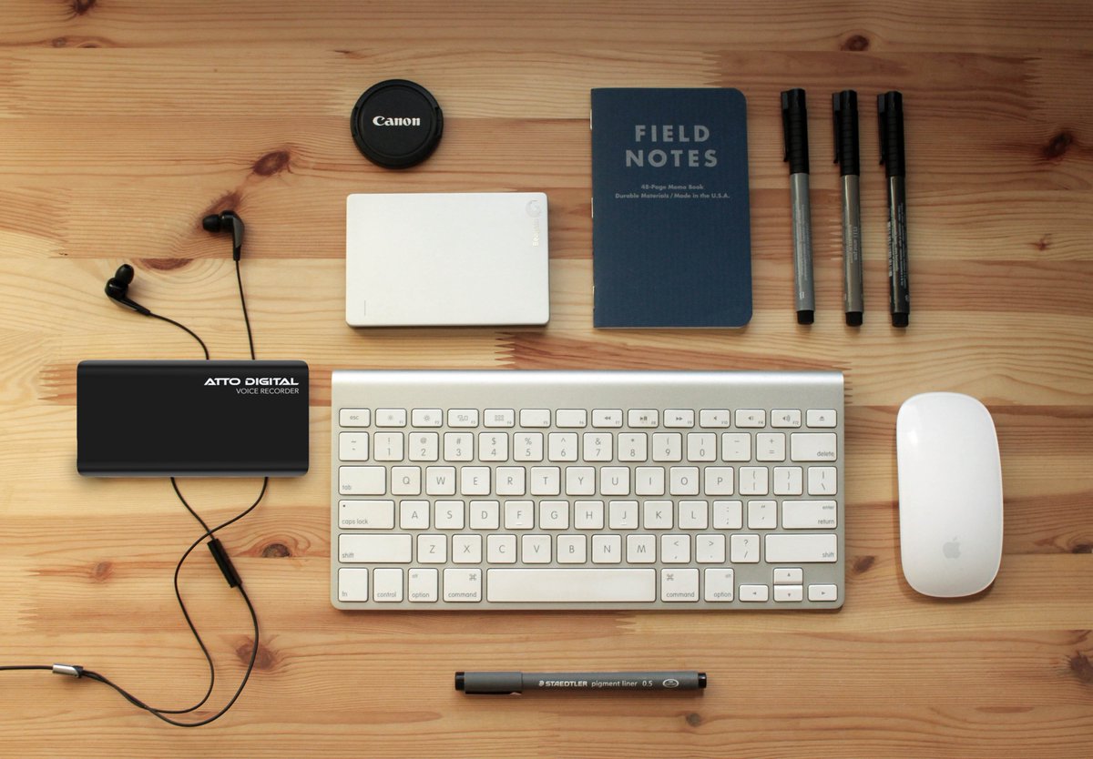 2Bexpert's tweet photo. All set up for the new week⁉️
 Recording and dictation allow you to increase your productivity and efficiency, saving you time and money. 👉🏻 https://t.co/86hWlgpdMz
#voicerecorder #monday #mondayslikethis #productivity #PrimeDay #amazonfinds #recording #businessowner https://t.co/wNf2LQOcfc
