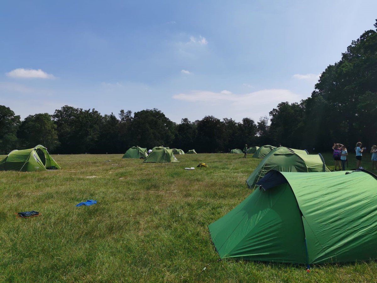 Setting up camp <a href="/FernyCrofts/">Ferny Crofts Scout Activity Centre</a> in lovely sunshine! #twyfordschool