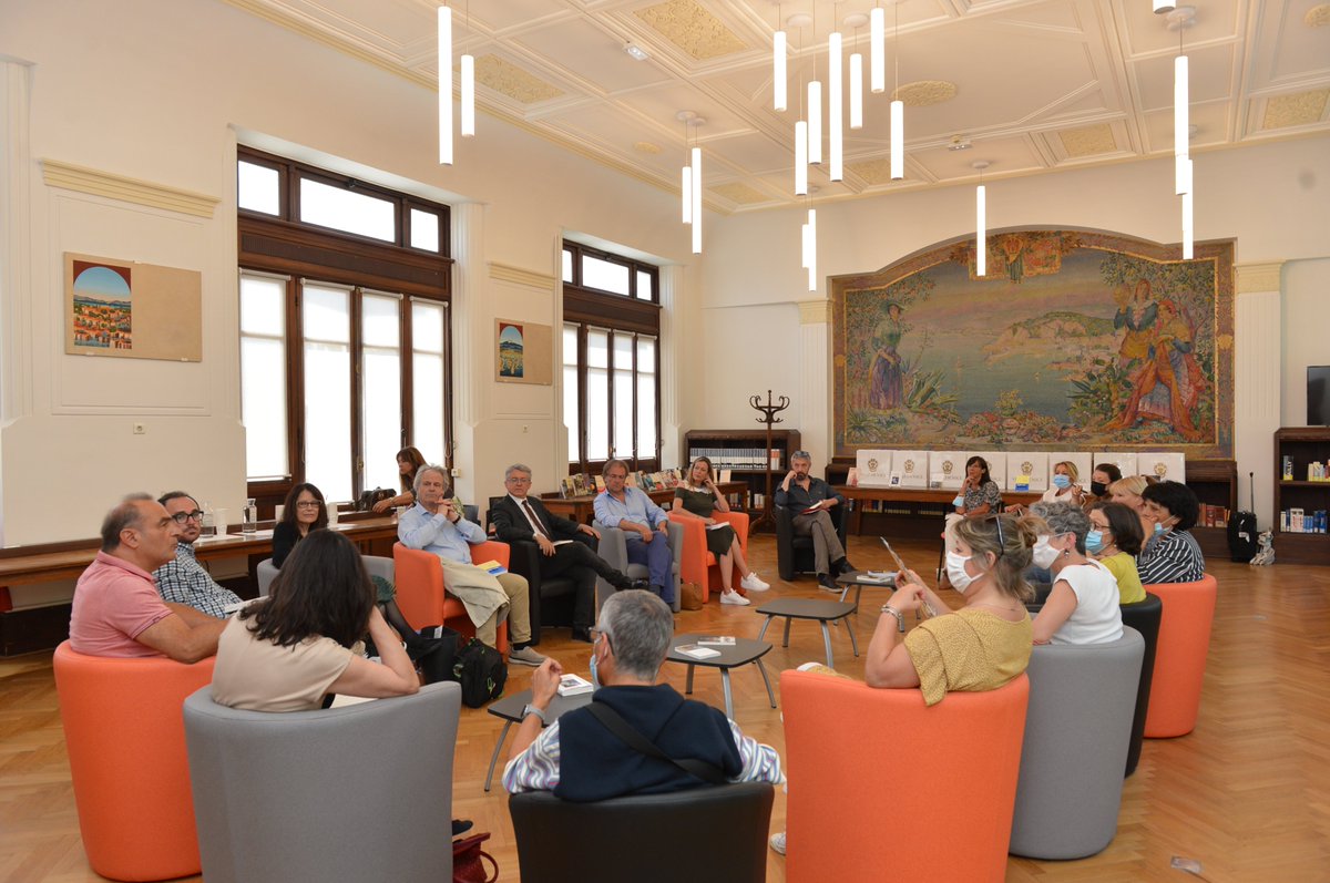 BMVRdeNice's tweet photo. ÇA S’EST PASSÉ A LA BIBLIOTHÈQUE ... ROMAIN GARY
Présentation des auteurs et romans en lice pour le  25e Prix Baie de Anges https://t.co/7CBPaVmO1q