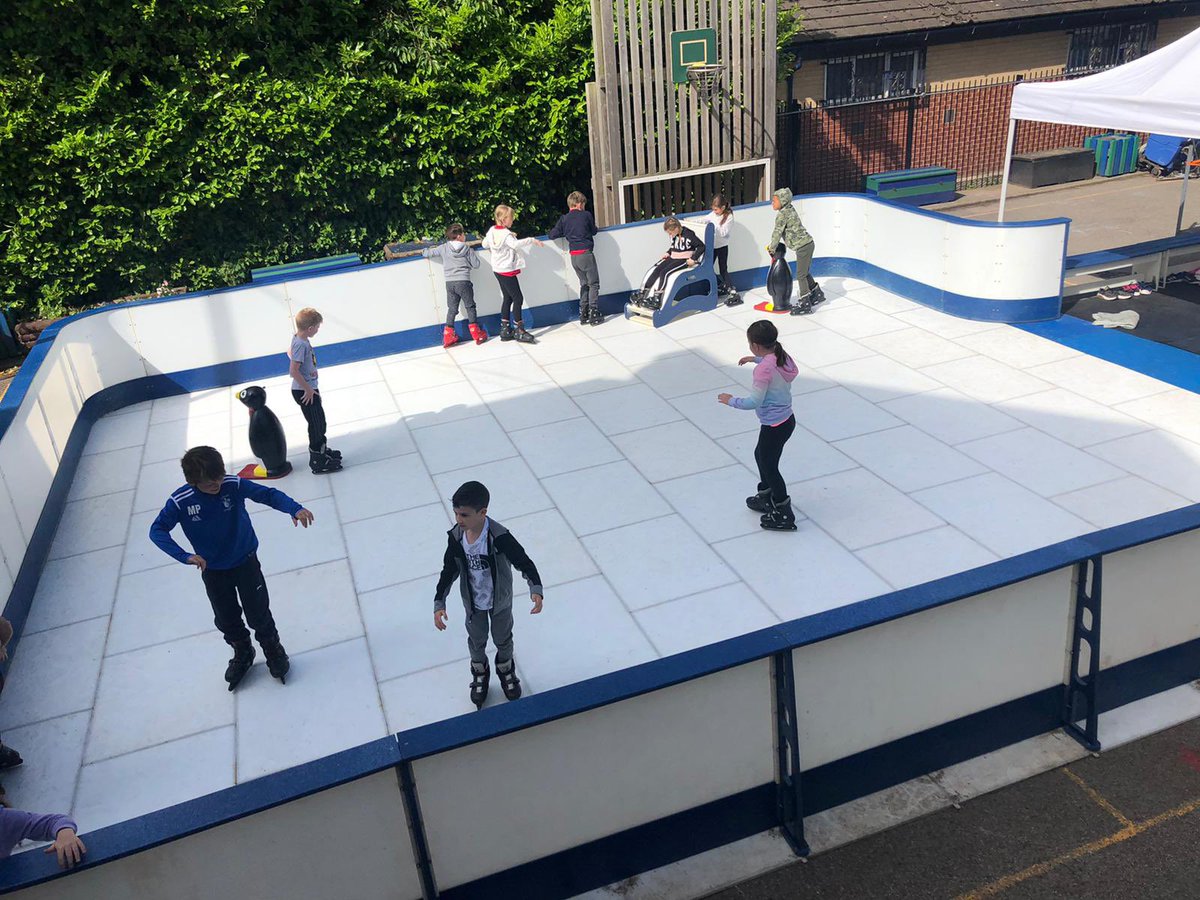 Active Hire tweet media