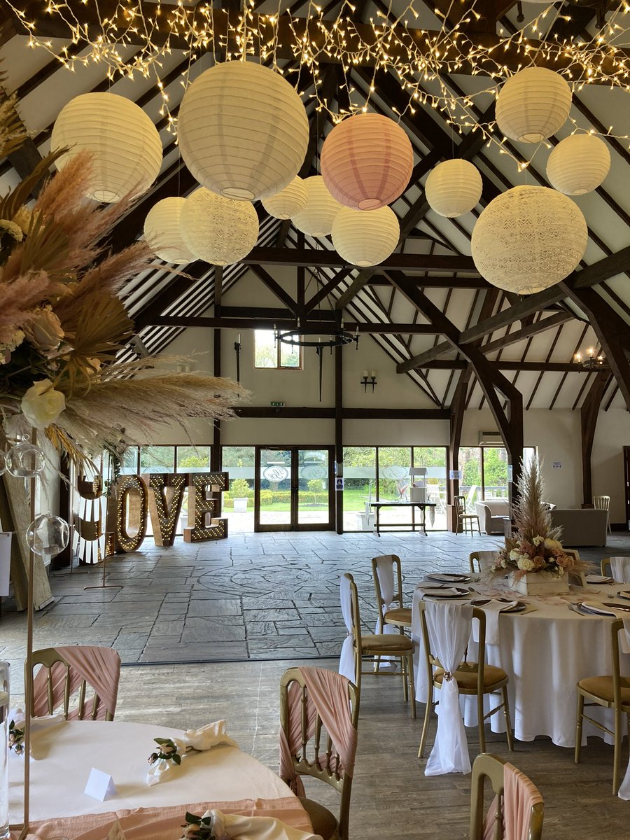 GreatHall1's tweet photo. Looking forwards … not back ! Lots of lovely weddings scheduled to go ahead with larger numbers 💛#LoveWins #whataboutweddings https://t.co/E9hy2S2AuX