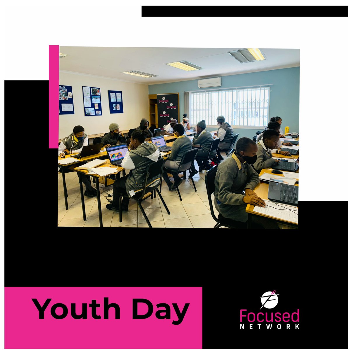 FocusedNetwork's tweet photo. Honouring the fallen heroes and heroines of the 1976 Soweto uprising, by carrying the baton with great focus to create the future we deserve. 

#focusednetwork #focusedgirlsrock #youthempowermentSA #youthmonth #youthday #SouthAfrica https://t.co/8oiCmOAWMO