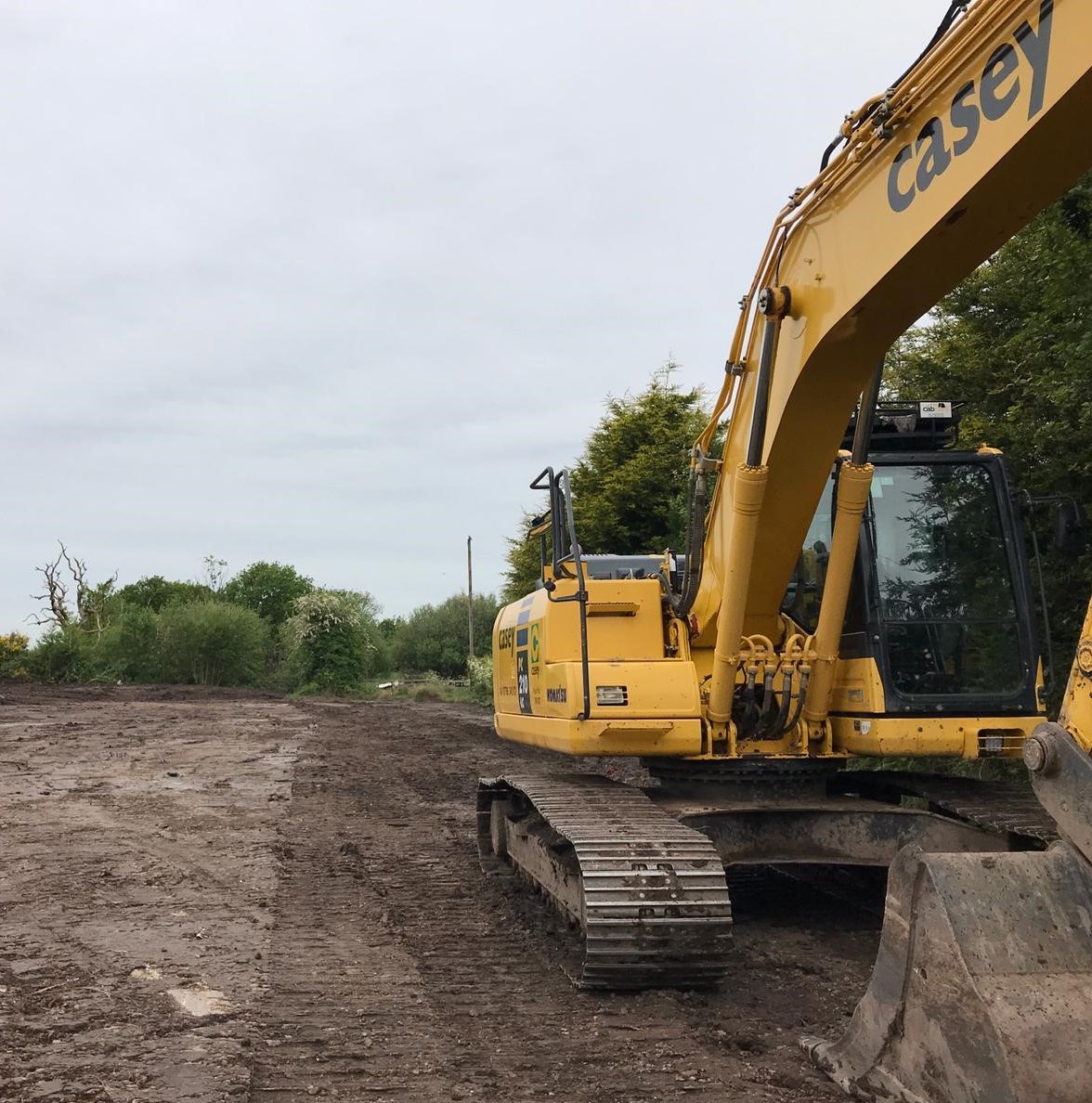 CaseyPlantServ's tweet image. Good Morning, Happy Wednesday! Lets talk digging, our fleet of excavators range from 1.8t up to 40t all of which c/w buckets, shutters and various attachments/additional buckets are available.

Please contact our team with your hire enquiries.

#planthire  #justkeepdigging