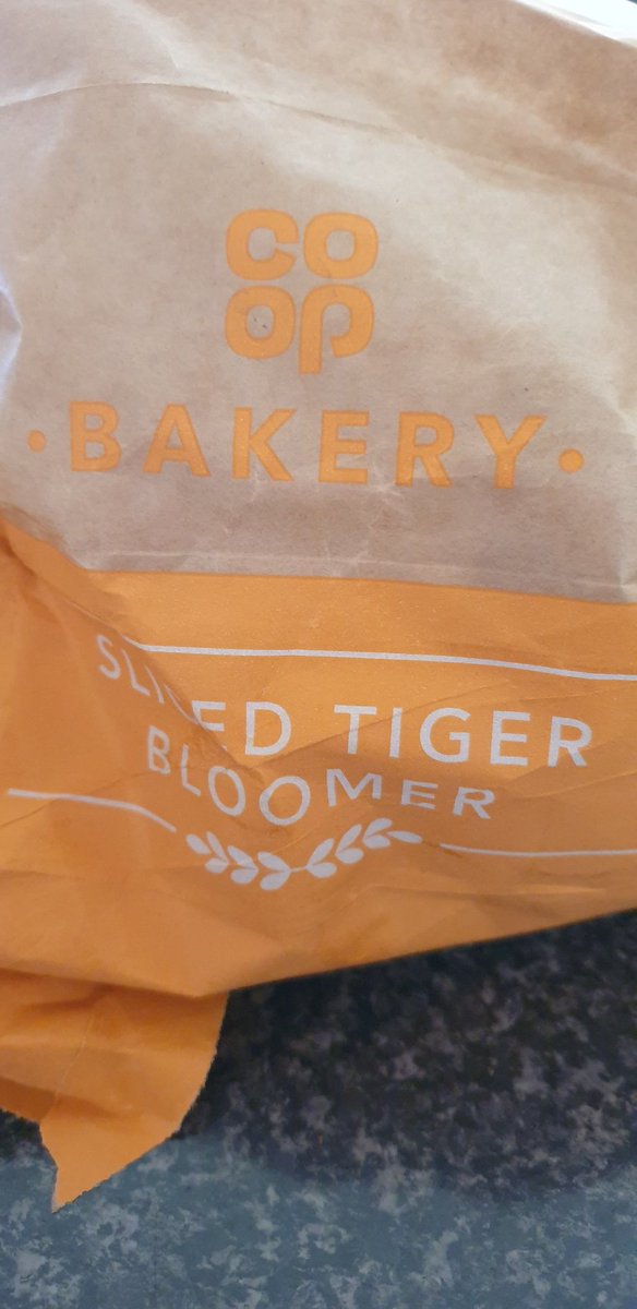 sunkfarmer's tweet image. If your looking for a really good bread for sarneys or toasting then haul your arses down the @coopfoodstores and buy one of these. The texture and taste is really very good #tigerbread #bloomer