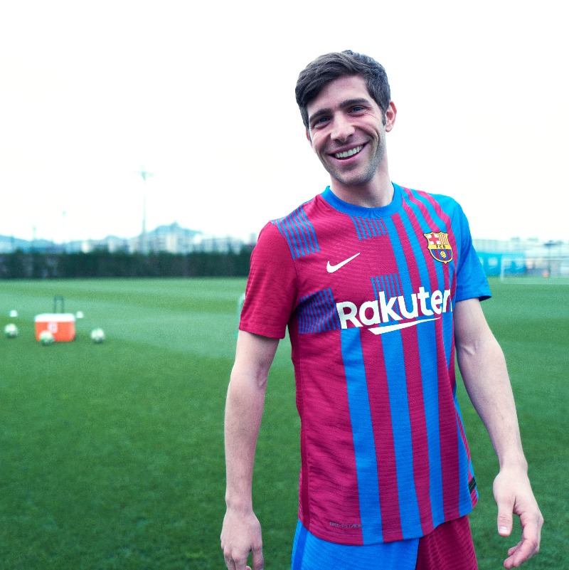 FCBarcelona's tweet photo. ⚠ Now available! Barça's 2021/22 jersey! 🙌