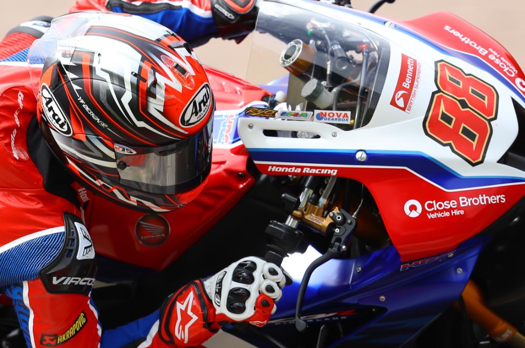 Honda Racing UK tweet media