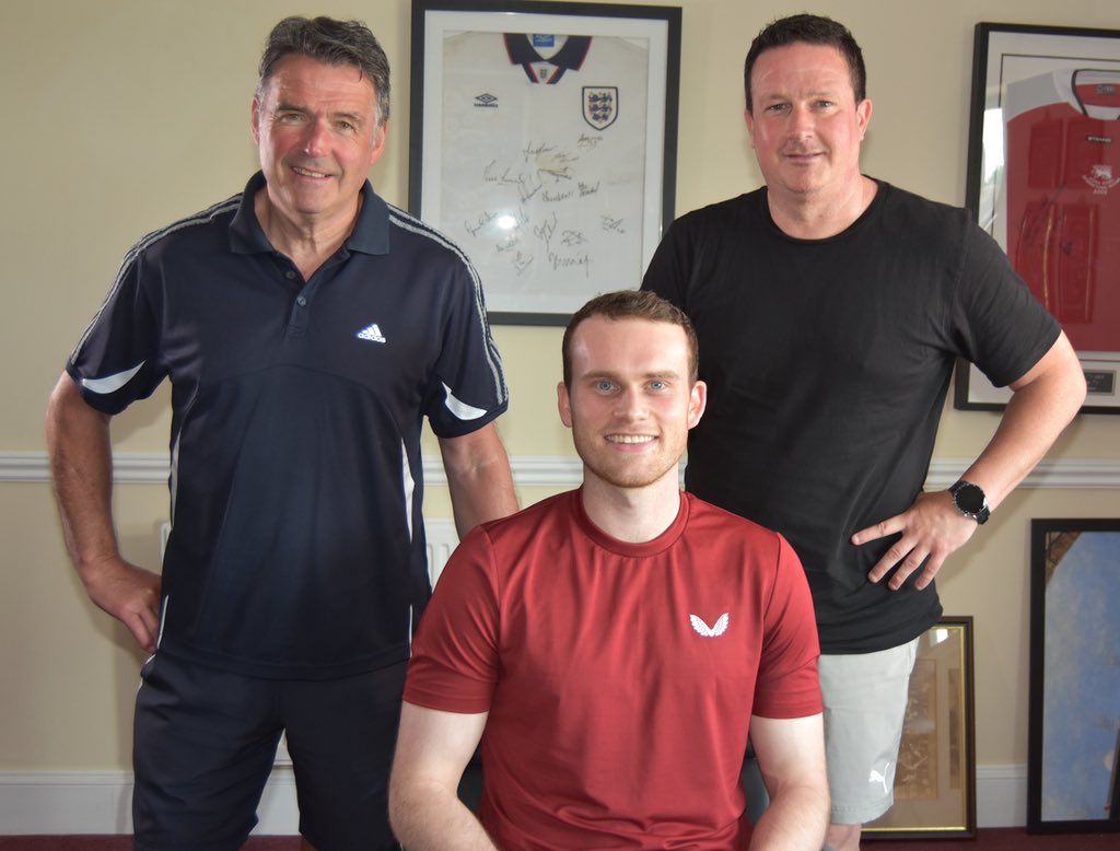 NEW SIGNING|

We are delighted to welcome Chris Smith to the Poppies family!

Our new Centre-Back has signed from King’s Lynn, and has previously turned out for Ipswich, Chelmsford and Aldershot!

We can’t wait to see him in the red and black of KTFC!

Welcome, Chris!

#KTFC 🔴⚫️