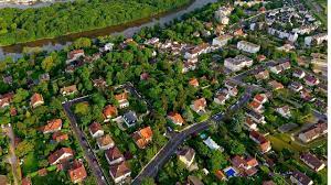 EuodiaFinance's tweet image. Achat de résidence principale : les acquéreurs ciblent désormais des communes plus petites 🏠💶 #immobilier #patrimoine #logement @RostImmo @mick_le_priol lesechos.fr/industrie-serv…