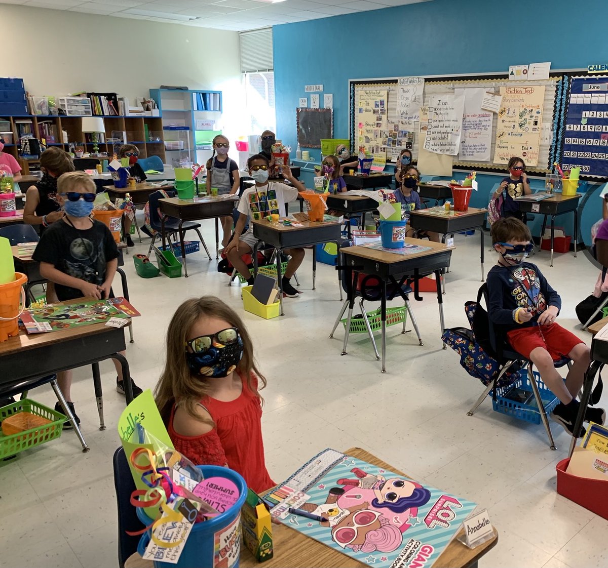 Adholt_VB's tweet photo. Celebrating our last week together in first grade!  Thank you parents for helping me to make this happen. ❤️ #lovemykiddos  ⁦@KingsGrantES⁩ https://t.co/KAldQdJGxL
