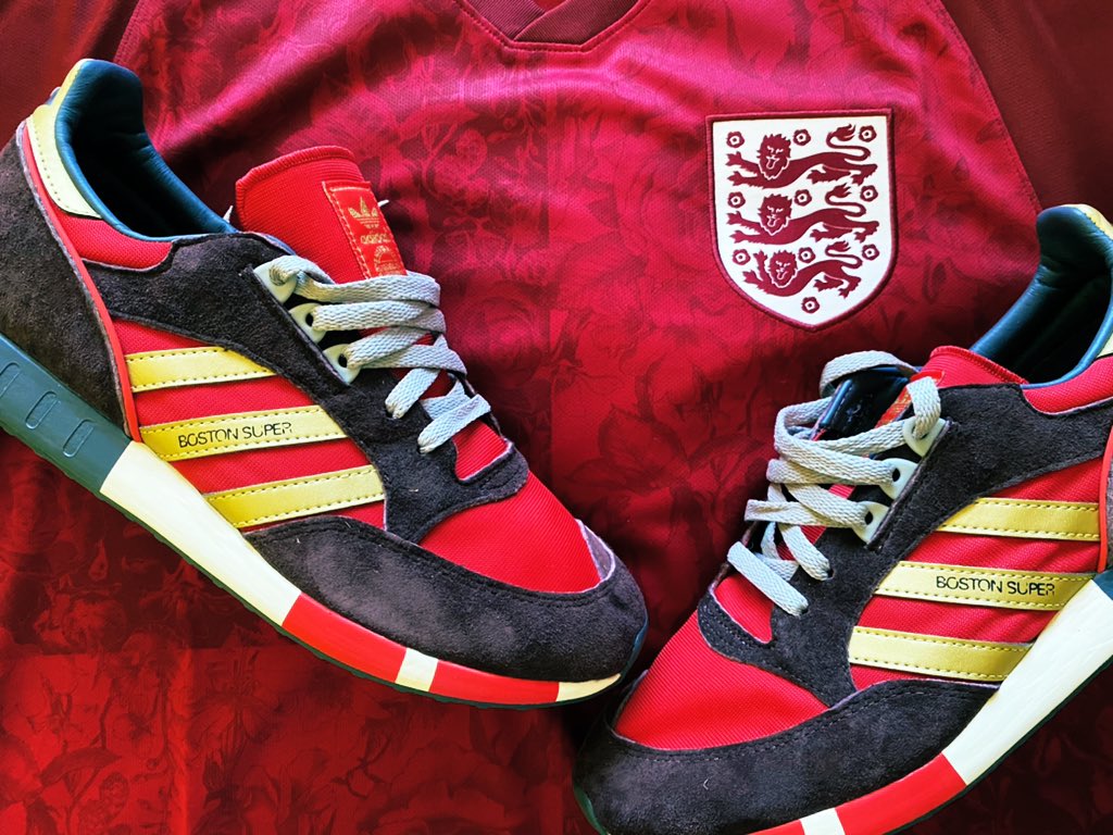 adidas Originals Boston Super – Power Red / Metallic Gold / Night Red –  STASP