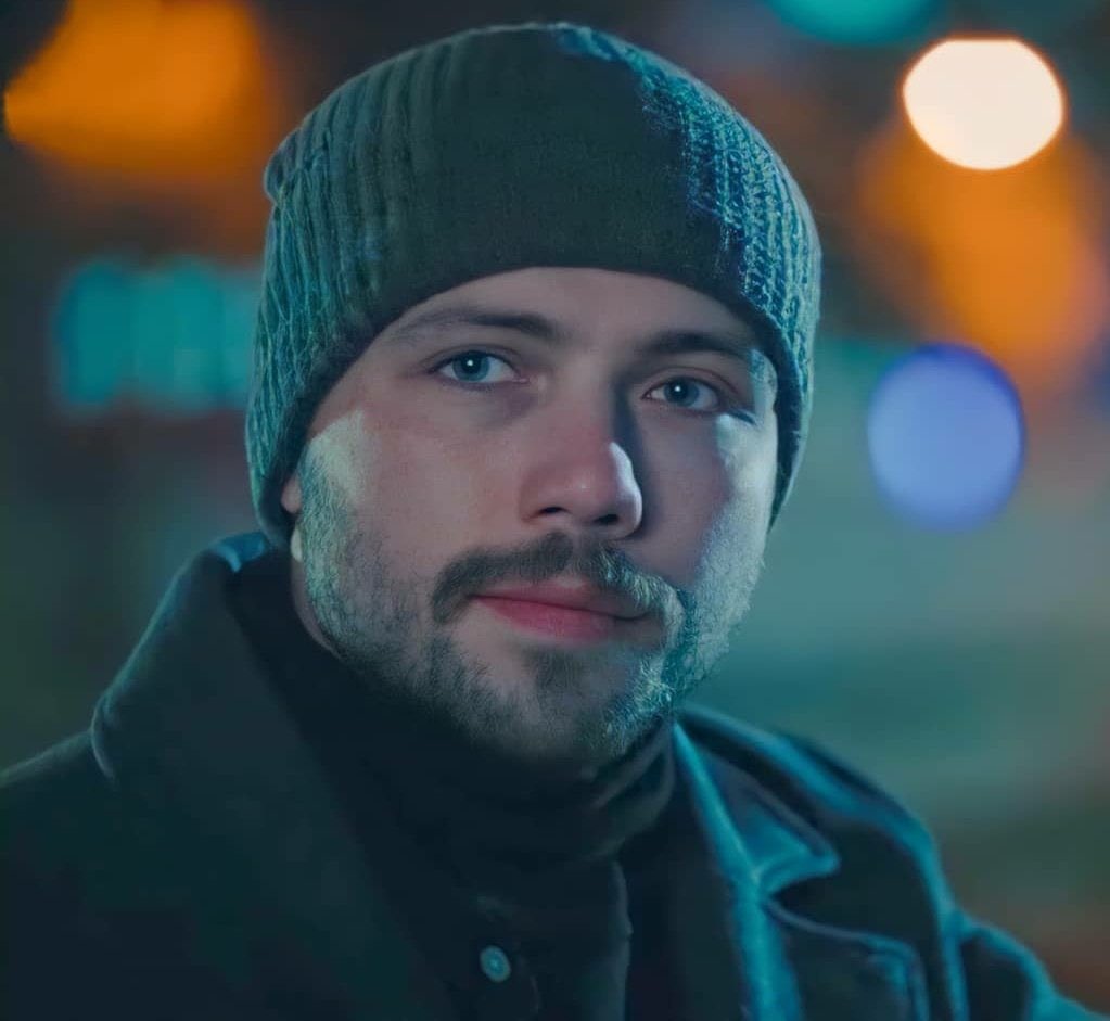 eres61's tweet photo. Adam… #TolgaSarıtaş https://t.co/xRv5akD2oC
