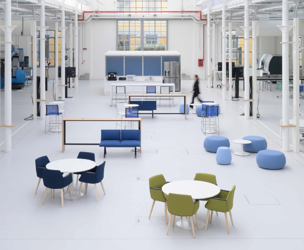 Asht_art's tweet photo. Digitalised, bright, enchanting, functional, adaptable: MADE Competence Center is all of this. Discover the factory of the future now: https://t.co/k4qyiGOBYL #madecc40 @polimi @ArperOfficial https://t.co/BaEHS3lwWb