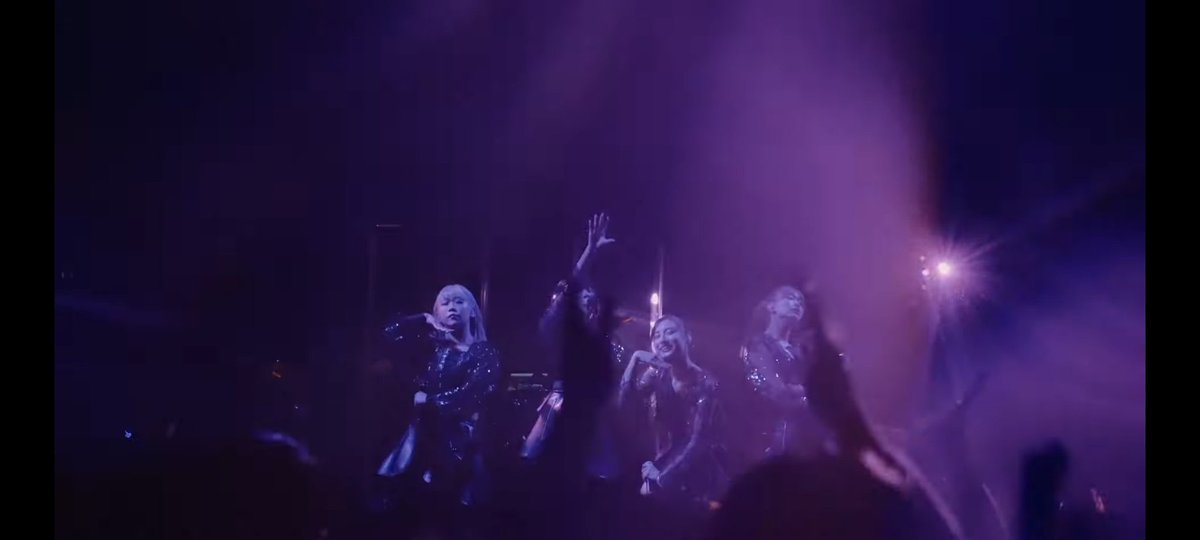 yamasan930's tweet photo. やっぱDIVE INTO THE LIGHT楽しいね!
#Passcode
#Passcode_STRIVE
https://t.co/Wv5MvLYX7x https://t.co/4z4cdQEnsz