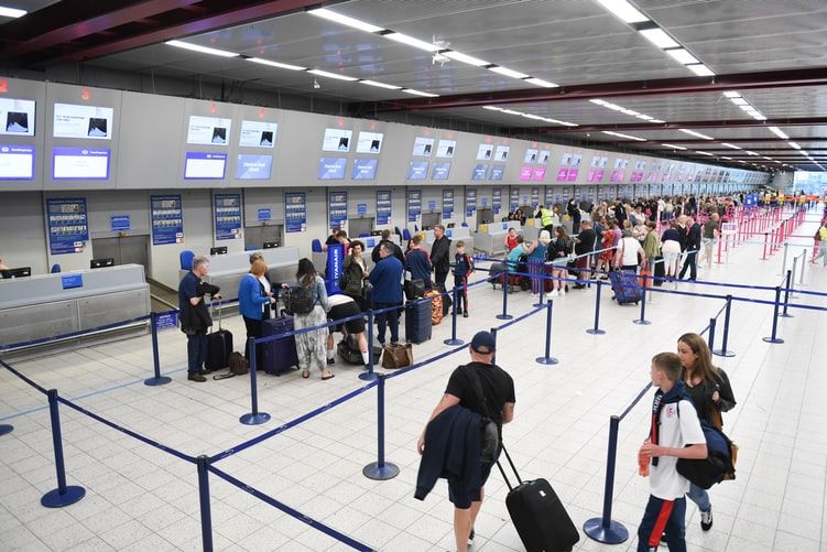 Matchfitpass's tweet photo. MFP can hold your flight tickets, Covid-19 testing and vaccination information, and generate a ‘fit to fly’ travel certificate.

This certificate can't be copied by anyone else and it's stored neatly in the app

#travelindustry #trackandtrace #digitalticketing #travelling https://t.co/9AkgAktiEl