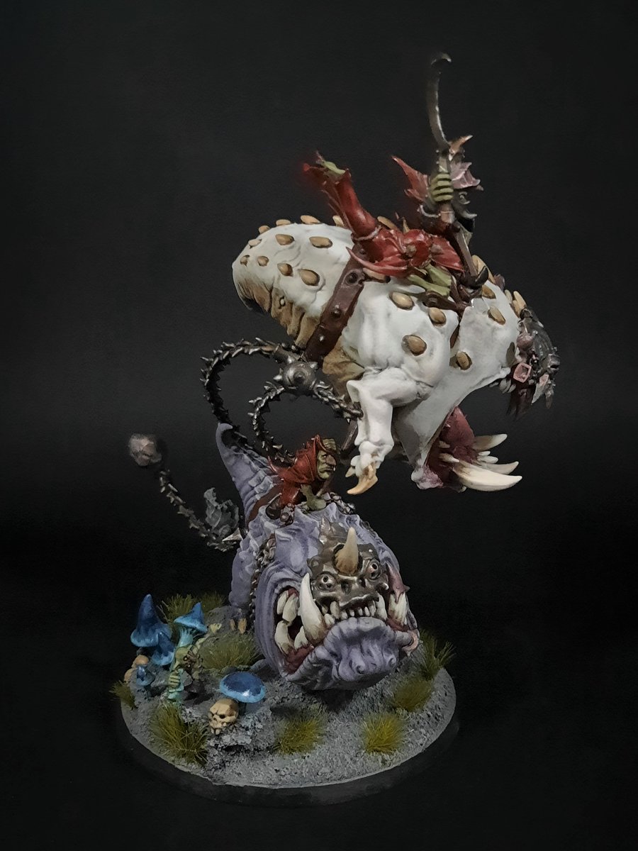 Warped_Paint's tweet photo. The last of the gitz is done. Always nice to end with a big mini. For now it is 1500 point list (need to rework for #aos3) but maybe later going to 2k.
#WarhammerCommunity #AgeofSigmar #gloomspitegitz #moonclan #PaintingWarhammer #Warmongers #Warmaidens @WarComTeam https://t.co/gmRvhOIf7K