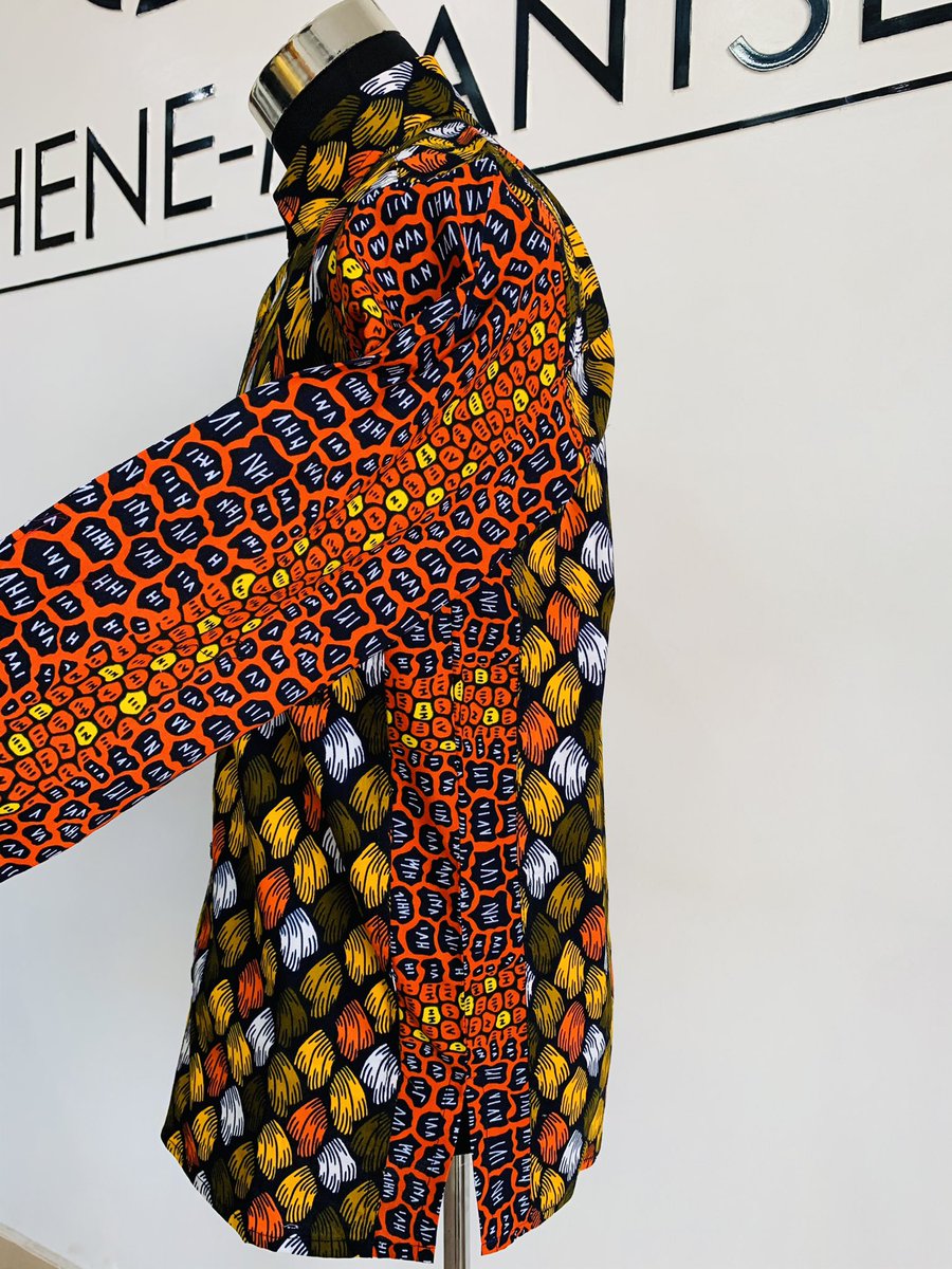 “A father doesn’t tell you that he loves you. He shows you.” —Dimitri the Stoneheart 

#ankarashirt #Ankarastyle #africanprint