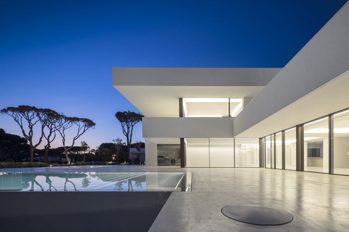 MartaIzabela's tweet photo. Ultra luxury vila in Vilamoura, Algarve in Portugal.
#nestseekersinternational #villasinalgarve #beautifulalgarve #luxurylifestyle https://t.co/EsZTLrZrvj