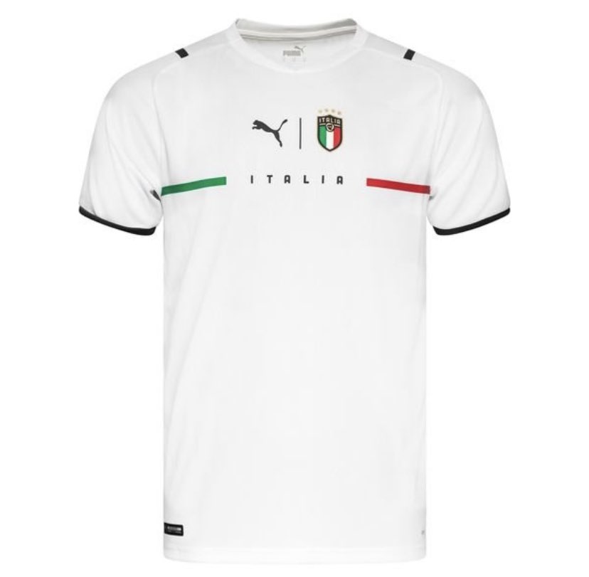 🇮🇹 Italia møter Sveits 🇨🇭 i kveld 👇🏻

✅ Følg oss
✅ Retweet 🔁
✅ Hvilken spiller scorer kampens første mål?

Ingen mål er også lov å svare. Kommenter også om du ønsker hjemme- eller bortedrakt 🥳

Frist 21:00! ⚽️

#EURO2020   #ITA