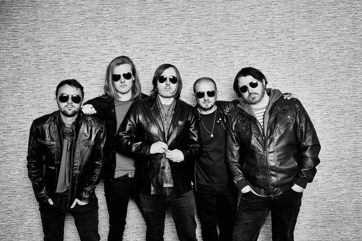 🚨🚨🚨🚨

We’re releasing new music this month and to celebrate it, we’re doing an exclusive live stream on Weds 30th June, starting at 7.45pm

Don’t hang about if you want in it as it’s limited numbers 🙌

Tickets ⬇️

link.dice.fm/ChQihqgf8gb

⚡️⚡️⚡️⚡️

#ScarletRebels #BeARebel