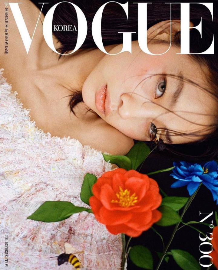 MODELS on X: Hoyeon Jung by Hyea W. Kang covering Vogue Korea's 300th  Issue (July 2021) This is the first time in almost 3 years the Korean model  has appeared on the