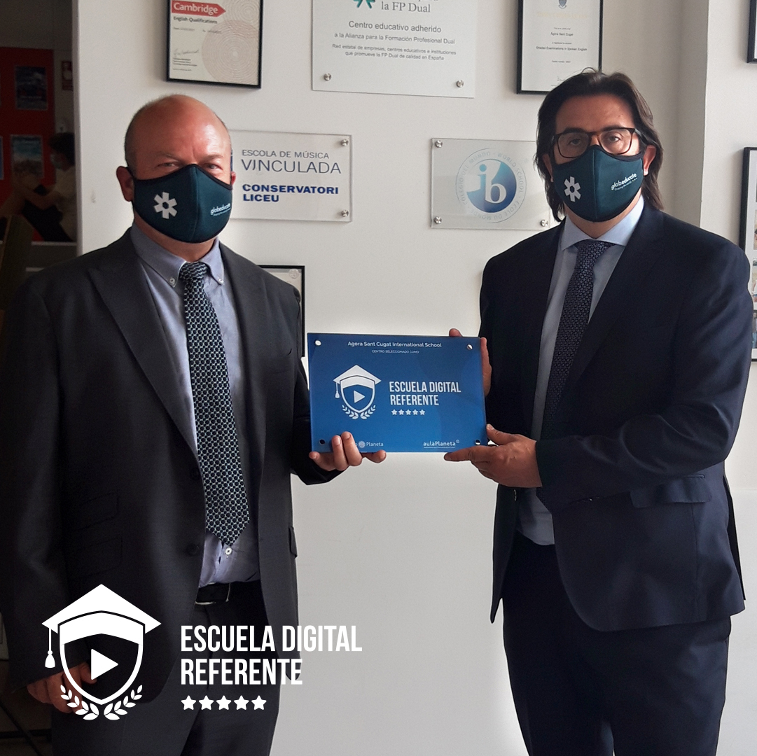 Aulaplaneta's tweet photo. ¡Felicidades al Agora Sant Cugat International School por su placa #EscuelaDigitalReferenteaulaPlaneta! Su director, Vicenç Gandol, nos explica cómo han vivido la integración de la digitalización en su #proyectoformativo en esta entrevista: https://t.co/kjQsfkk7Sf
#educación https://t.co/a8JGnE3pDq