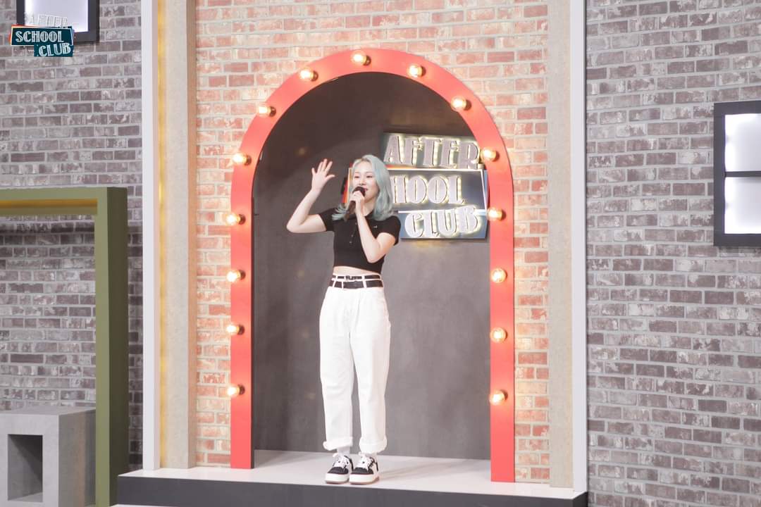 EVERGLOW_MY's tweet photo. ©️ arirang_asc in FACEBOOK

@EVERGLOW_twt 
#EVERGLOW #EU #MIA #ONDA https://t.co/mHAo2S2ypJ