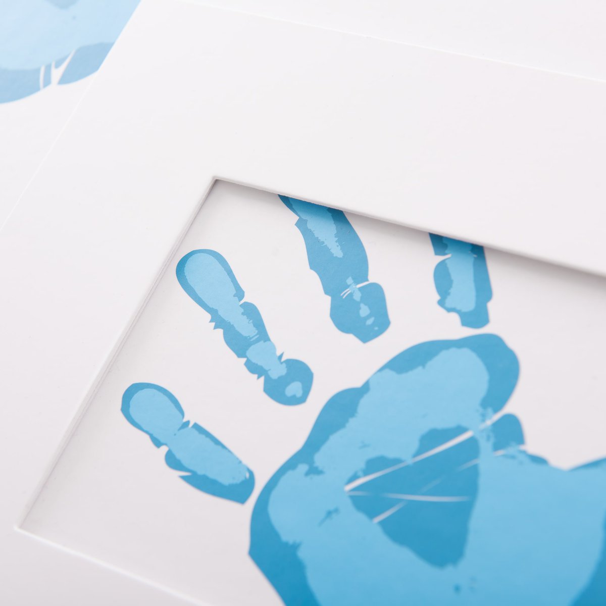 paperbagsuk's tweet image. Custom Magnetic Seal Memory Boxes for @MadeaMark2018

Tap the link in the Bio to see more &amp;amp; get your quote

#MadeAMark #PrintedBox #BoxDesign #MemoryBox #PreciousPackaging #PackagingSolutions #CustomPackaging #PackageDesign #Packaging #LuxuriousPackaging