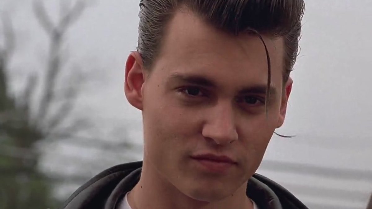 CuartaParedCine's tweet photo. Hoy cumple 58 años el gran Johnny Depp, felicidades. https://t.co/GtET9EETq7