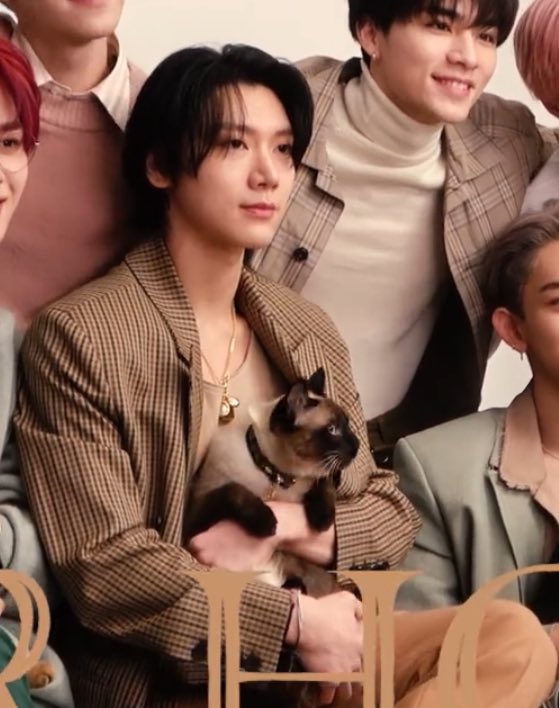 ป้าฟาง 💜 TENLEE #SO10 🐈⬛💥 tweet media