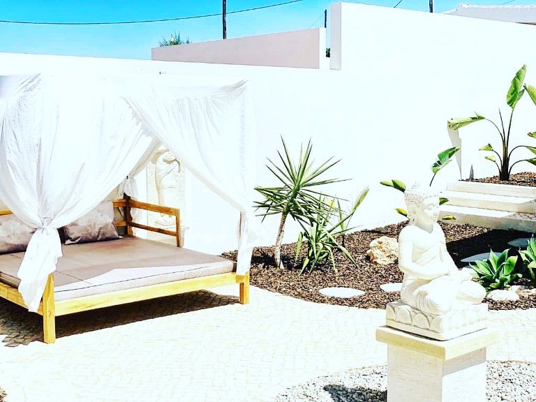 GlampingSpace's tweet photo. Set up on top of a hill in peaceful surroundings CasaTuia brings you closer to nature with their luxury glamping tents in Algarve, Portugal. 
#Glamping https://t.co/EKIVYA5oSw