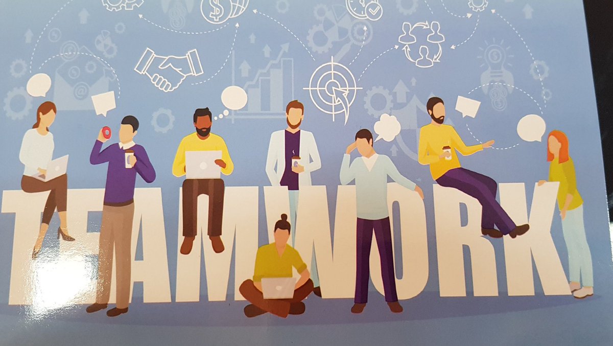 Dear <a href="/kemendagri/">Kementerian Dalam Negeri</a> kapan atuh aturan pakaian dinas ada klausul baju bebas rapi ala start up utk pi en ice? 😎🤭 cc <a href="/PNS_Ababil/">Pi en ice Ababil</a>