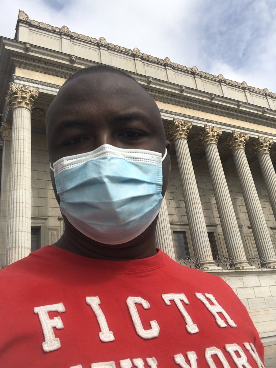 ayodreammaker's tweet image. Sometimes it take a dark,lonely,quiet DARK ROOM to produce lovely colorful pictures.