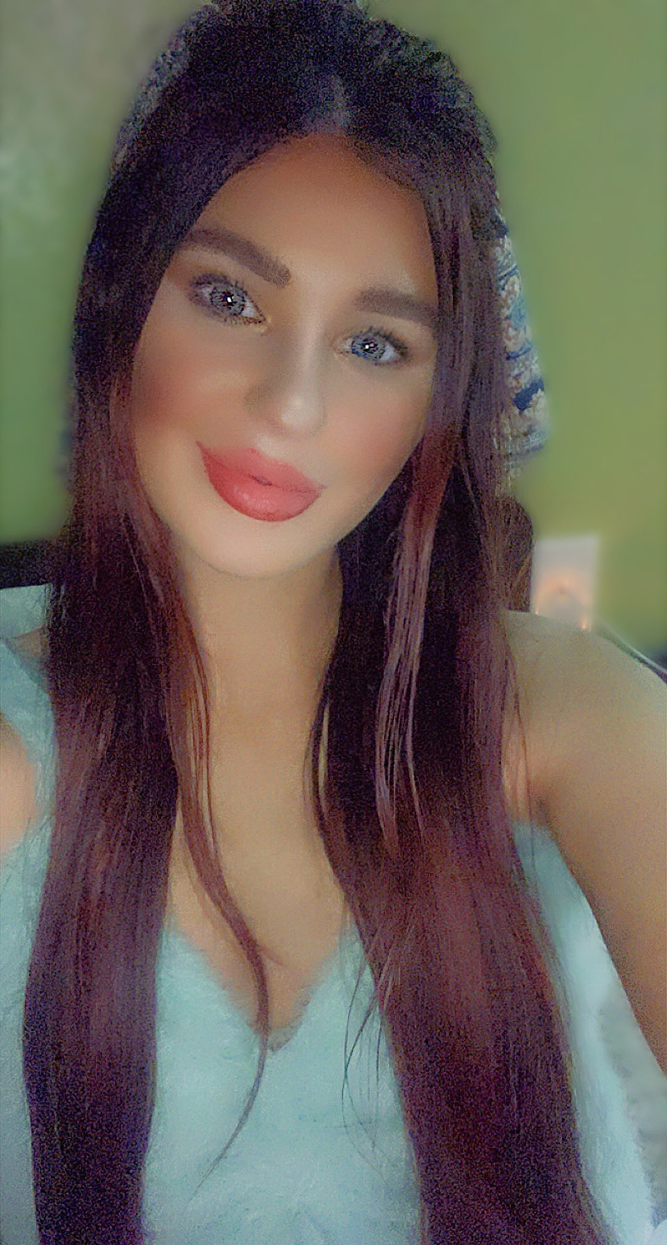 4 pic. Here’s some selfie’s I took for y’all :) which one should i make my profile pic? Also RT if u want me to follow you #follobackforfolloback 💙 https://t.co/zRpPGvKcNt