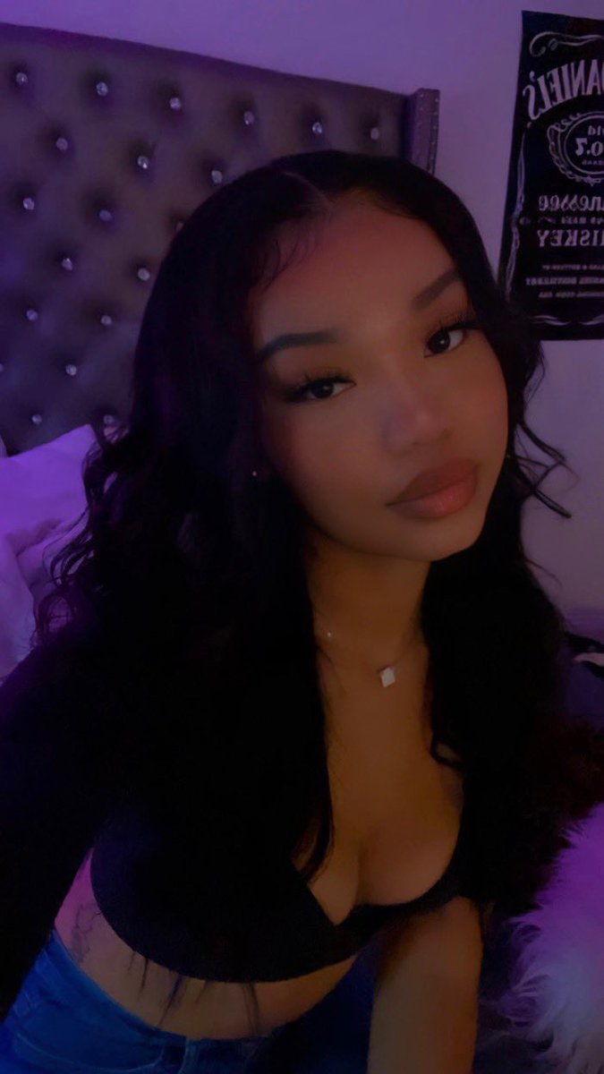 mikaadenise's tweet image. 