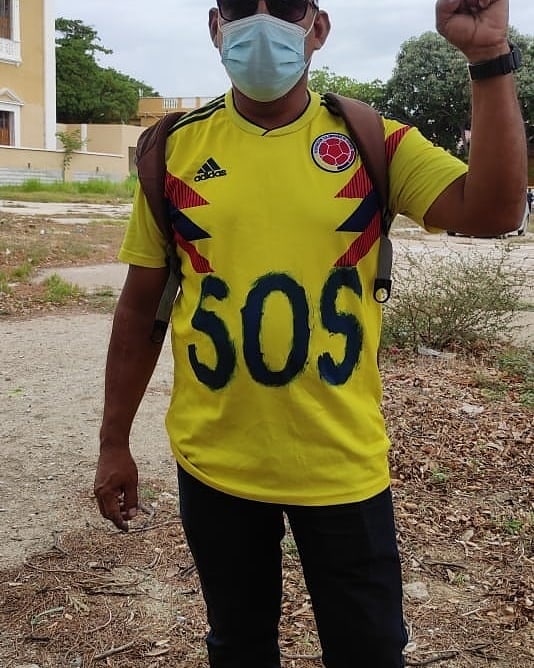 Suarez68Javier's tweet photo. Colombia S.O.S
Duque para la Masacre
@nytimes @bbcmundo @CNNEE @CronicasDeRafa @fzciudadana @HRI_ONG @OEA_oficial https://t.co/LgTeEvZSvg