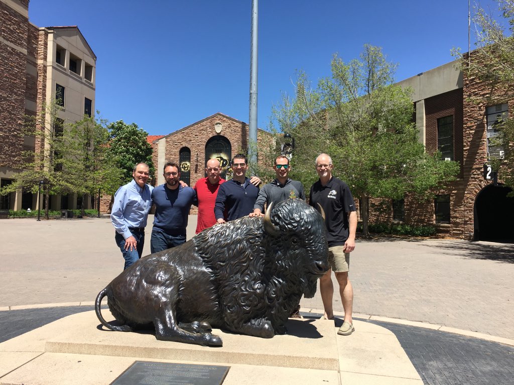 @phx_ortho @AANAORG @RickAngeloMDPhD @KostasEcono13 @rwwesty @BrianGroganMD @bengravesmd Great place to kick off #AANATF2021 !! 
Make sure to say hi to Ralphie 😉

Enjoy! 
#AANATF2017 

@CUOrtho @RachelFrankMD @MichaelAlaiaMD @PerfectACL @AANAORG