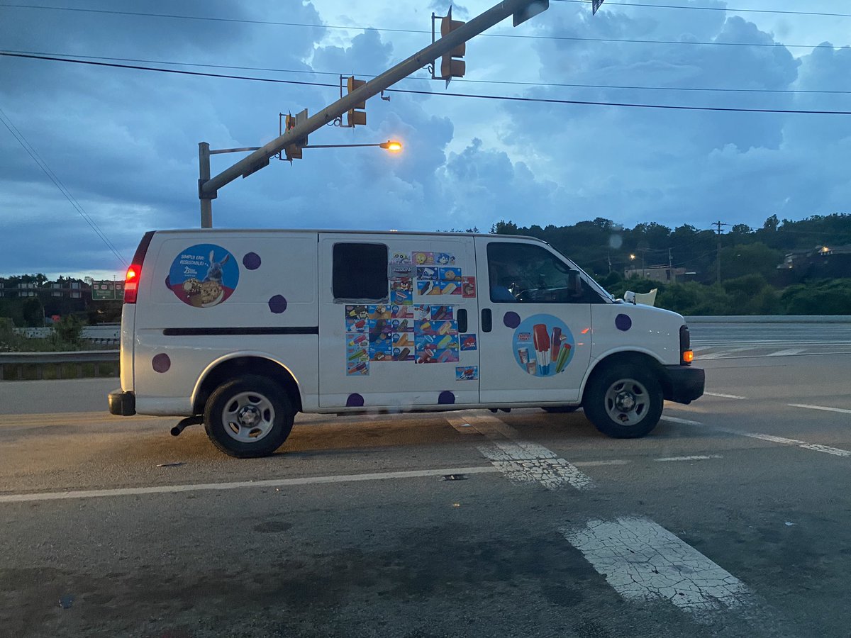 thehalventures's tweet photo. Is it just me or is this the creepiest ice cream truck you’ve ever seen? https://t.co/nVHMYiaAv0