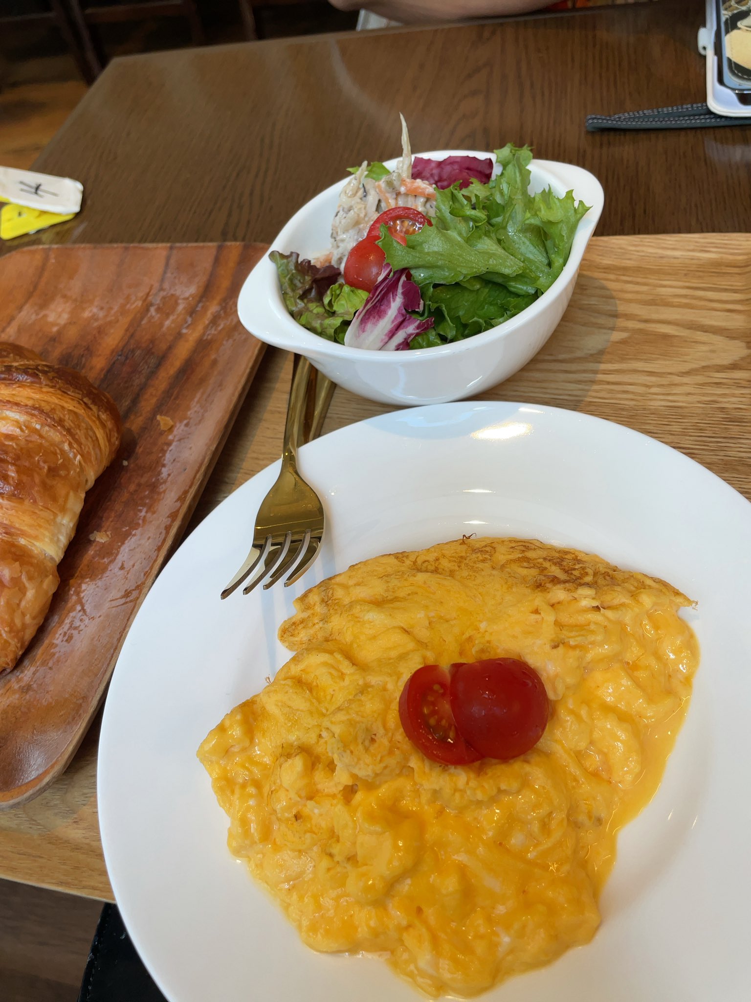 さくま あきら 代々木上原 カフェマンマーノ パンケーキセット 食べきれない T Co Nzrntart8n Twitter