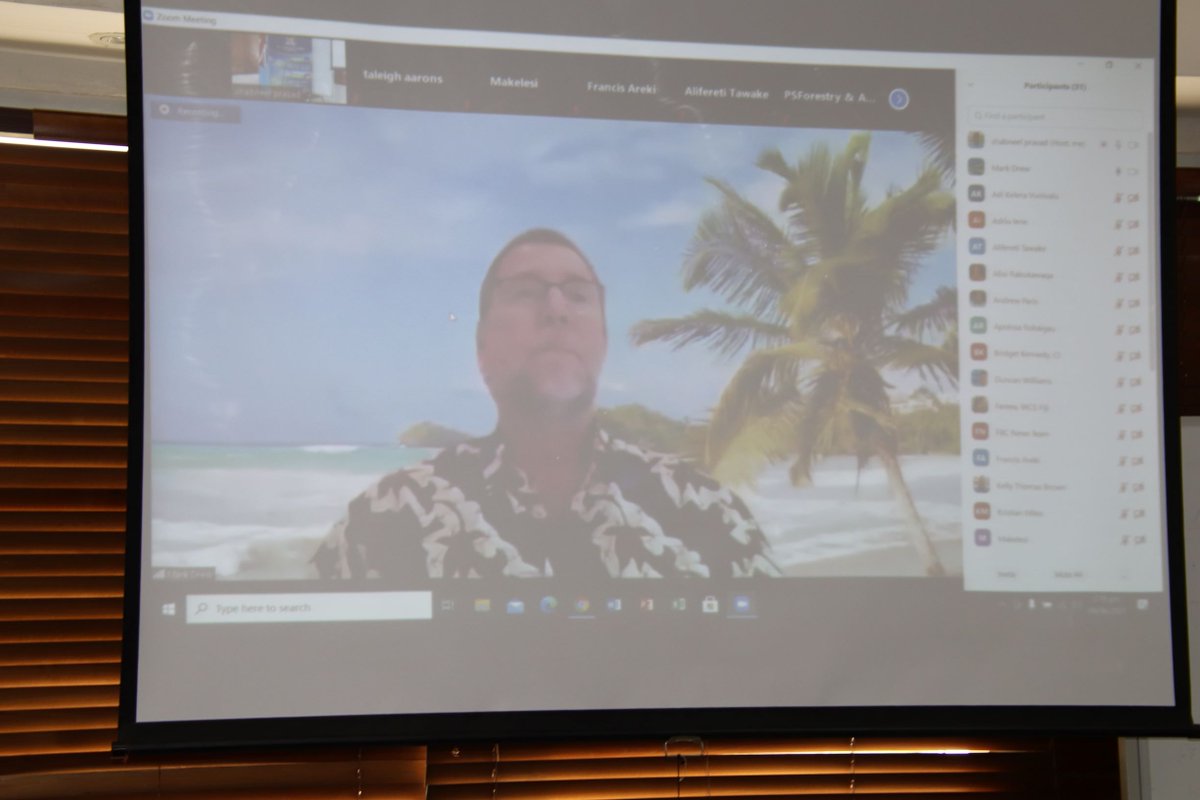 wwfpacific's tweet photo. This #WorldOceansDay Fiji Ministry of Environment &amp; stakeholders launched its Dreketi River &amp; Estuary Shark &amp; Ray Survey report which provides a 📸 of the species of sharks &amp; rays found within &amp; around Fiji’s deepest river. More Info &amp; Report Download 👇https://t.co/6tAffshmkR https://t.co/Ev7UsNZYys