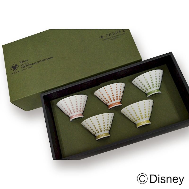 تويتر 上林春松本店 على تويتر ディズニー 京都伝統工芸シリーズ として朝顔形煎茶碗セットを販売することになりました 可愛らしい湯呑みはいかがでしょうか 上林春松本店 湯呑み お茶 ディズニー ディズニー京都伝統工芸シリーズ 朝顔形煎茶碗