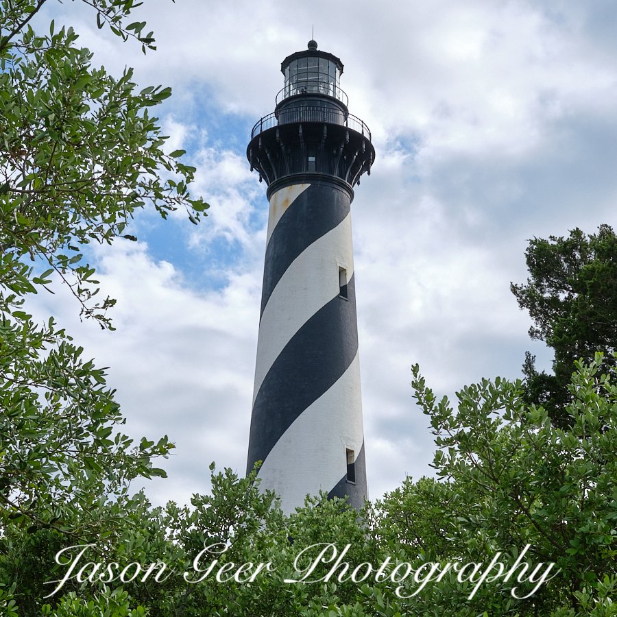 jasongeer20161's tweet photo. Cape Hatteras Light Station, North Carolina. Being from Montana and seeing light houses on the outer banks was a cool experience. This one has a story that's worth researching. https://t.co/NiC3CIcBye https://t.co/tGnP25Xx24
