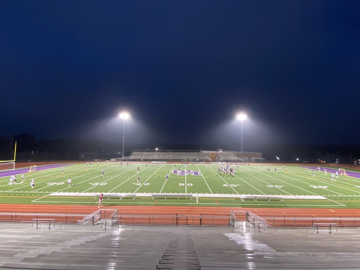 Bandits_LC's tweet photo. A few storms meant that all of our Bandits were under the lights to get practice in tonight. What a great session for our program!
Thanks to our players, coaches, families and facilities help to make tonight happen!
#BeABandit https://t.co/f2PSkCEEyR
