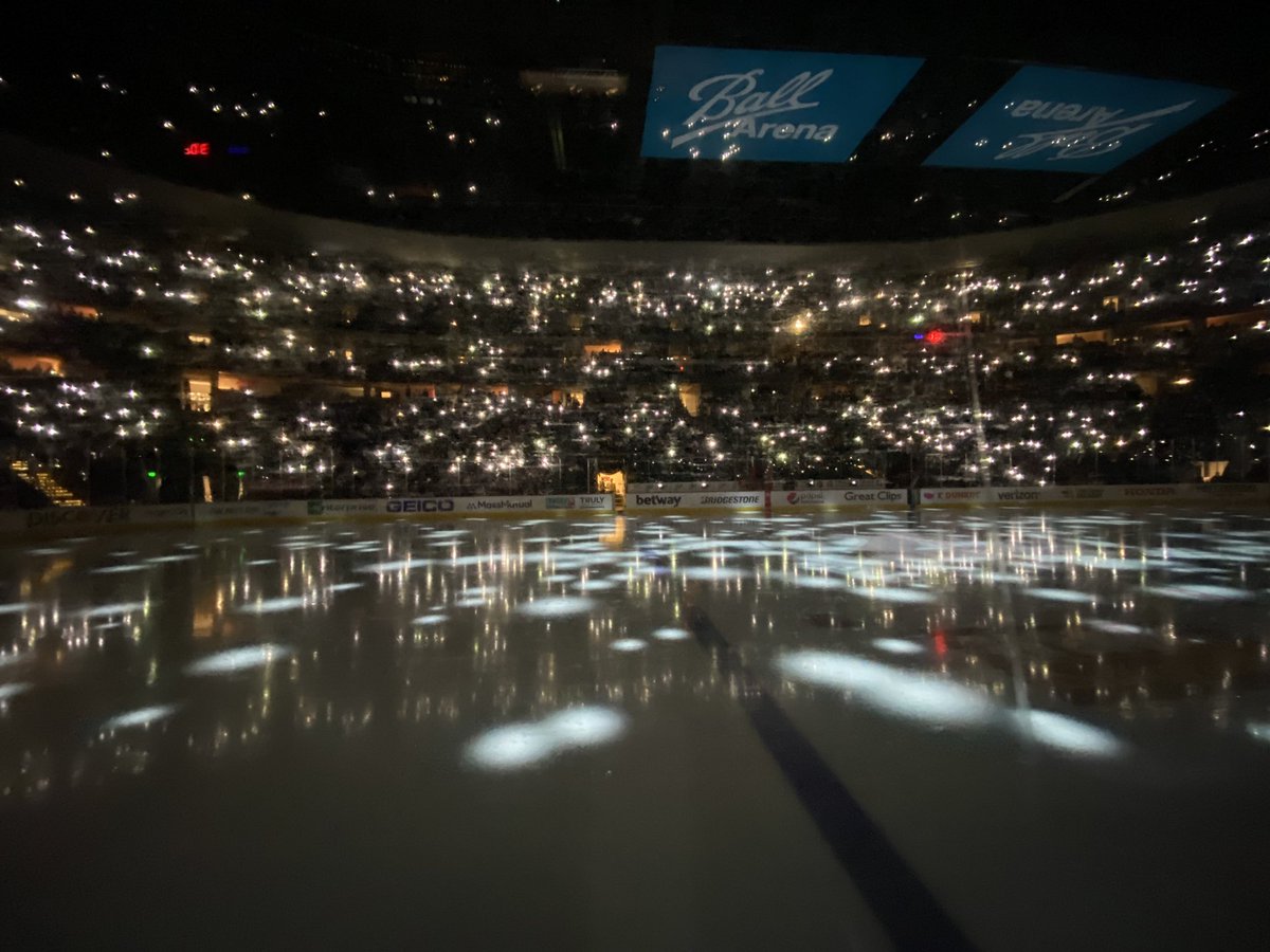 Avalanche's tweet photo. Never gets old 🤩

#GoAvsGo https://t.co/aJX6rgvPgS
