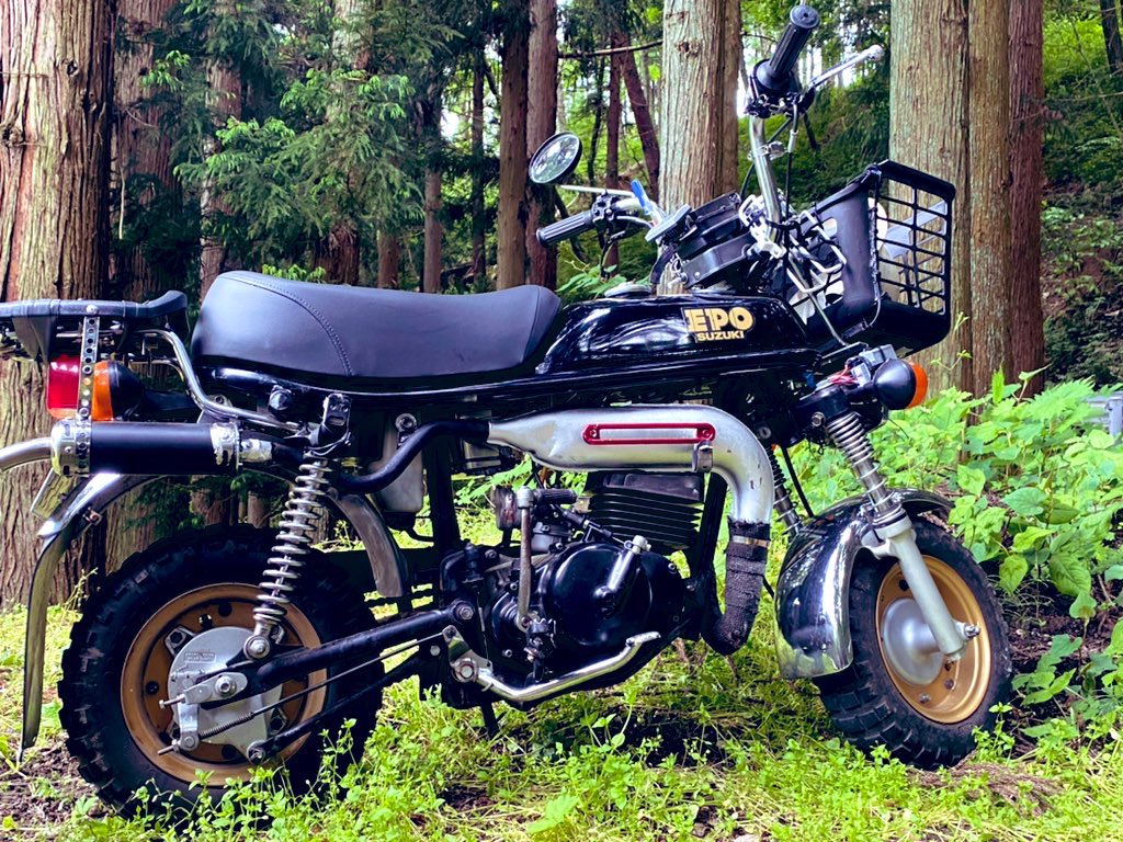 CUBStressFull's tweet photo. 3日前のナイスな1枚です
PV50とかいうクソ不人気車
絶好調です。レギュレーターのパンク臭い？
ゆわkm/hぐらいは出てるみたいなんでワンチャン10000rpmぐらい回ってるかも？？
2stは良いぞ＾～ https://t.co/SFmt0I2rDu