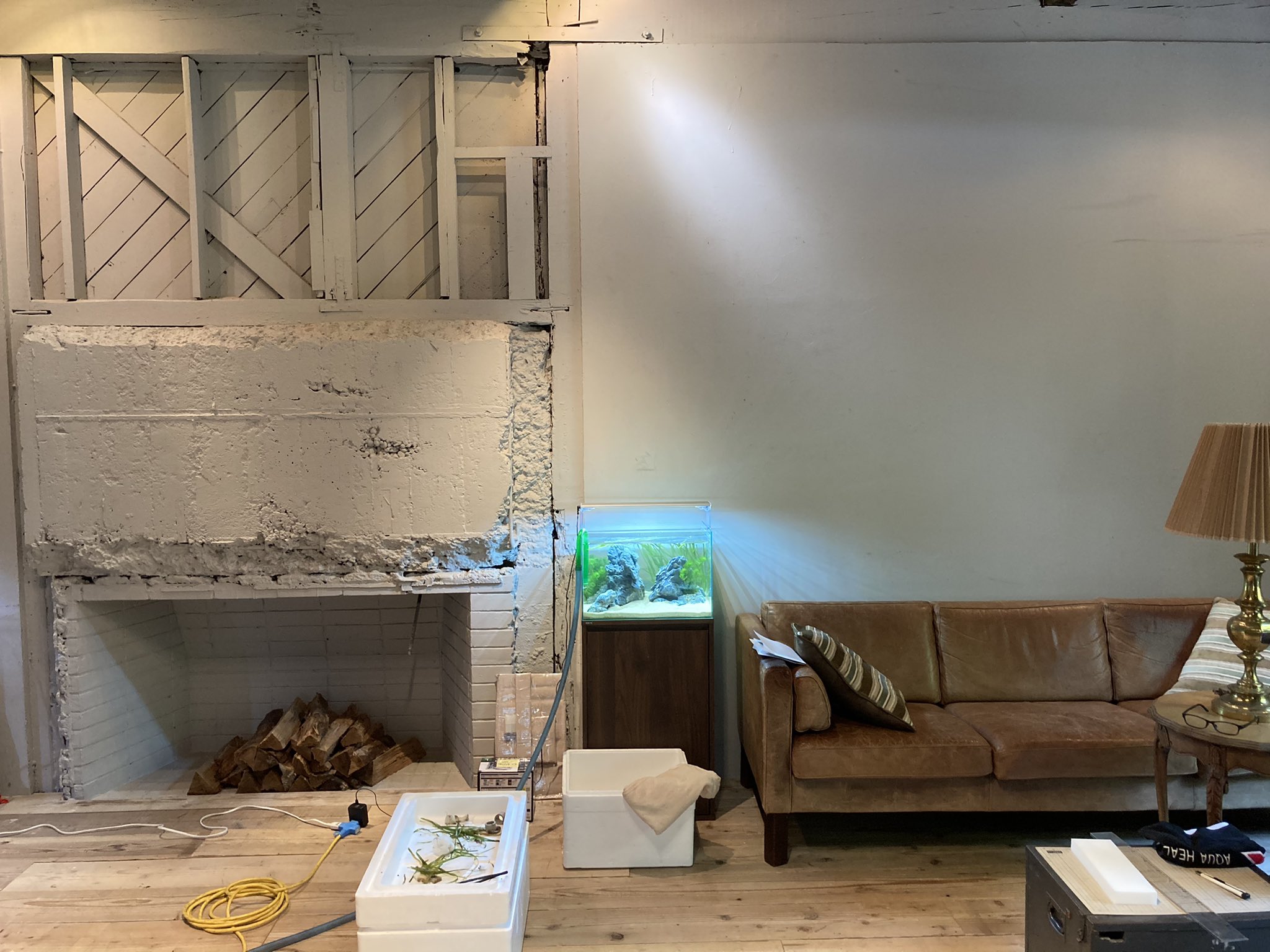 Gex Aquarium ジェックス 今日はスタジオで撮影なんですが 来てみてビックリ なんとb Zの稲葉浩志さんとミスチルの 桜井和寿さん対談と同じスタジオでした うーん 対談動画撮りたくなってきた T Co 4uueazn7mp T Co U714nbvqgm