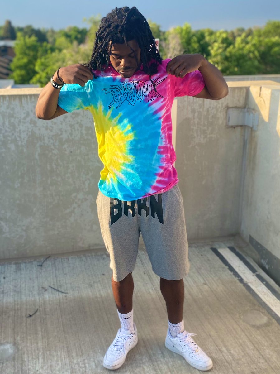 Y’all go check out my homies clothing line if you got some time/or feeling it! Any support helps, free apparel on my recent on IG as well!🤞🏿💯💦

brknyouth.com