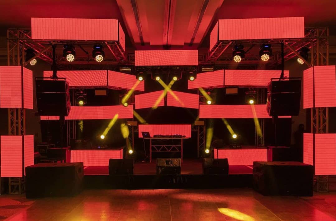 stageegy's tweet photo. For reservation 👇🏻

Call &amp; Whatsapp :- 02-01021889980
STAGE for media production services.

#egypt #live #concert #summer #events #deephouse #party #underground #rap #hiphop #light #funday #Sound_system #ledlights #tomorowland #ultramusic #socialmedia #tiktok #Graduation2021 https://t.co/6MRBOX3HXl